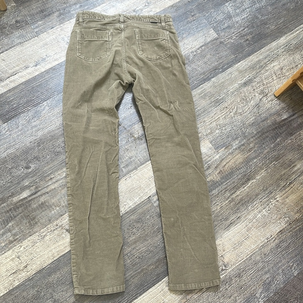 Amazing organic cotton Patagonia corduroy pants 29 women’s - Picture 3 of 3